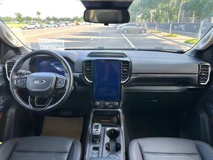 Pick-up <span class=keywords><strong>Ford</strong></span> Ranger Trail 2.3T 4WD 10AT d'occasion 2023, 22 200 km, vente en gros de voitures d'occasion auprès d'un fournisseur chinois - Product Image 6