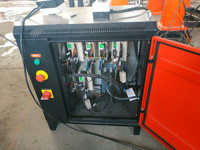 Nouvelle station de soudage robotisée semi-automatique MAG/MIG industrielle chinoise / Bras robotique manipulateur avec construction en acier inoxydable