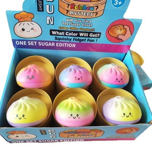 Juguete antiestrés de PU TPR blandito de subida lenta con expresiones, en forma de comida, unisex, arcoíris, misterioso, con diseño de panecillo al vapor - Product Image 1