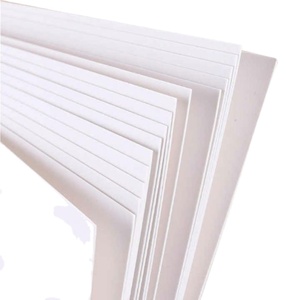 Papel de Copia Blanco Premium A4, 80 g/m², 500 Hojas por Paquete, 5 Paquetes por Caja, Peso de 70 g, Empaquetado en Cartón, en Oferta - Product Image 1