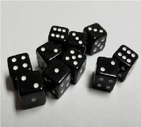 Dés de jeu hexaédriques personnalisés à 6 faces, faits à la main, en matériau organique, avec logo personnalisé en relief, taille personnalisée, emballage OEM ODM, dés de plateau