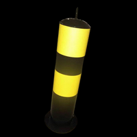 Barrières de circulation en acier du fabricant, colonnes de signalisation anti-collision fixes et réfléchissantes, colonnes de protection et d'avertissement de qualité supérieure pour la circulation