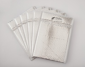 Bolsas de Burbuja Aislantes Tridimensionales Económicas, Bolsas de Envío Aisladas con Lámina de Aluminio, Material de Amortiguación Protector - Product Image 1
