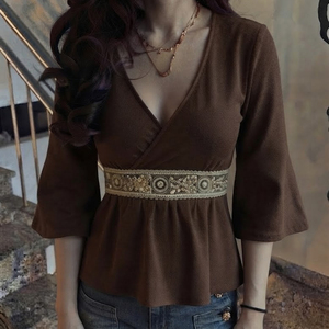 Women's <b>Y2K</b> Vintage Lace Patchwork Floral T-<b>Shirt</b> Cross V-Neck Loose A-Line Flared Sleeve Sexy Casual Blouse All Seasons - Product Image 6
