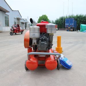 Machine de plantation de pieux de contrôle des inondations de pieux à air de haute qualité conduisant un marteau vibrant - Product Image 6