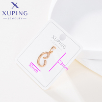 47394 Bijoux XUPING en gros, pendentif lettre C en écriture cursive audacieuse plaqué or, alphabet pour la fabrication de bijoux DIY, accessoire