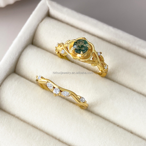 Juego de Anillos de Moda Clásica con Ágata Verde Musgo Natural y Latón Chapado en Oro de 18K, Regalo para Novia o Mujer - Product Image 2