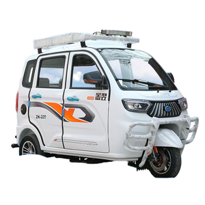 Scooter Motorizzato <span class=keywords><strong>a</strong></span> Tre <span class=keywords><strong>Ruote</strong></span> Chiuso per Trasporto Merci, Autonomia 30km, Ricarica 3h, Certificato 3C, Personalizzabile - Product Image 1