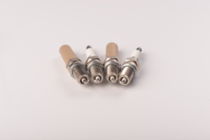 หัวเทียนรถยนต์ Garden Machines รุ่น 95195 YR7DE RA7YC DCPR7E - Product Image 5