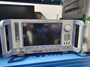 Radio R&S Rohde and Schwarz CMA180 Usada, para el Rango de Frecuencia de 100 kHz a 3 GHz, Fabricada en Alemania - Product Image 1