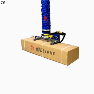 Elevador de Tubos de Vacío que Permite el Manejo Horizontal y <span class=keywords><strong>Vertical</strong></span> de Módulos Solares - Product Image 1
