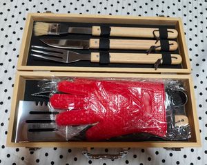 Набор из 6 деревянных грилей из нержавеющей стали с бамбуковой подарочной коробкой, палочки для барбекю и противожаровые перчатки, рождественский подарок для папы, мужа - Product Image 5