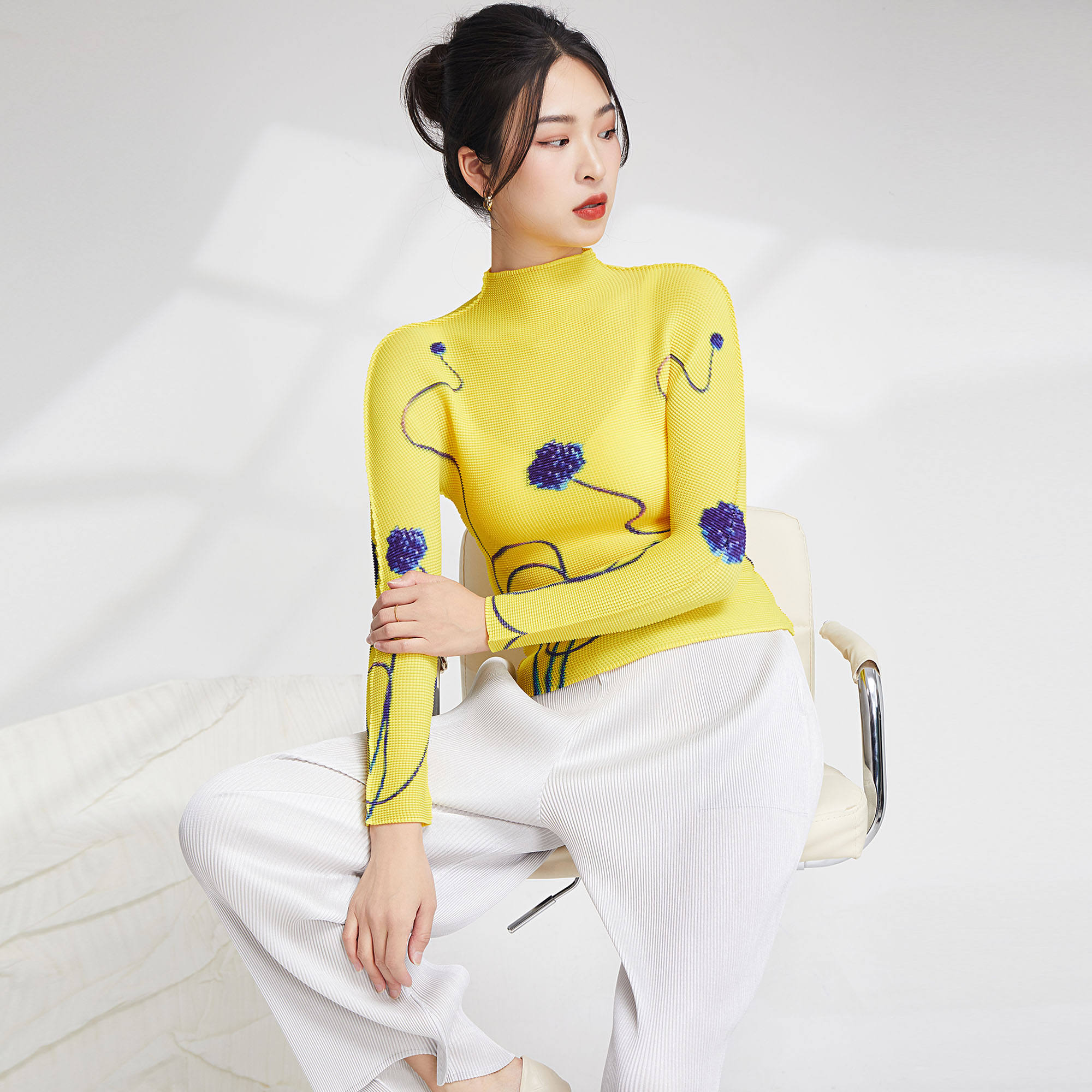 สีเหลือง