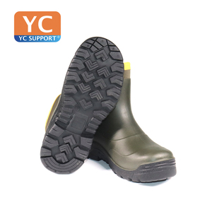Campeones del Terreno Mixto en Lluvia. Botas Versátiles para Correr por Senderos, Tareas Agrícolas y Preparación para Tormentas. - Product Image 3