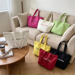 Bolsa de Mano de Lona con Logotipo Personalizado y Eslogan, Bolsa de Compras de Hombro de Algodón de Gran Capacidad Multicolor para Mujer, Promoción al por Mayor - Product Image 4