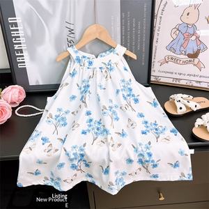 Meisjes zomer nieuwe stijl cheongsam prinsessenjurk met bloemenprint en temperamentvolle halslijn, polyester-spandex materiaal voor 3-8 jaar oud - Product Image 4