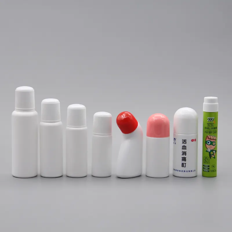 زجاجة حقن إسفنجية بلاستيكية بيضاء بسعة 100 مللي HDPE مع غطاء بسيط لتعبئة السوائل وآلام العضلات
