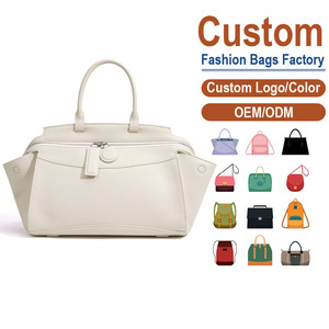 Sac bandoulière pour femme en cuir pleine fleur litchi – Design structuré avec deux poignées, idéal pour le bureau et les voyages de week-end - Product Image 1