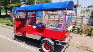 Camion de restauration mobile APE à bas <span class=keywords><strong>prix</strong></span>, chariot à expresso Piaggio Ape, chariot à café <span class=keywords><strong>en</strong></span> stock, livraison rapide, <span class=keywords><strong>prix</strong></span> de gros, meilleur <span class=keywords><strong>prix</strong></span> - Product Image 3