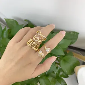 2023新设计浪漫心形戒指多形锆石镀金黄铜可调爱心结婚戒指饰品