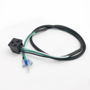 Cable de alimentación de CA NEMA 5-15R personalizado para EE. UU. con arnés de cableado de salida hembra, funda trenzada y cable de tierra con terminal de anillo - Product Image 4