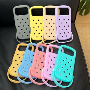 Coque de téléphone 3D style sabot en TPU, avec breloques DIY, motif animal ajouré, dissipant la chaleur, antichoc pour 16 15 14 <span class=keywords><strong>Pro</strong></span> Max - Product Image 1