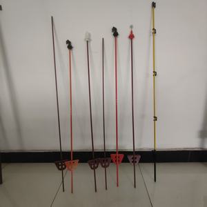 Poteau de clôture électrique pour bétail d'élevage Outuo, en acier à ressort avec isolateur supérieur, utilisation en extérieur, écologique, hauteur de 110 cm - Product Image 6