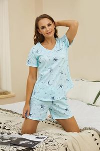Pigiama in Cotone Personalizzato per Donna, Set con Scollo a V e Maniche Corte, Stampa Luna e Stelle, Morbido Abbigliamento da Notte in 2 Pezzi per l'Estate - Product Image 3