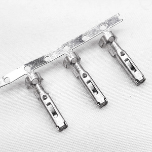 TE 282110-1 ขั้วต่อแบบถอดเร็ว 18AWG ทองแดงบริสุทธิ์ 1 แกน 33 ตำแหน่ง - Product Image 3