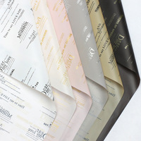 Papier d'emballage pour fleurs de style journalier avec texte anglais, estampage à chaud, imperméable, élégant, pour fleuristes, vente en gros
