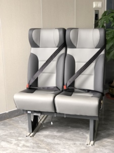 ชุดแต่งภายในรถตู้ YLD Alphard รุ่น Prize 9 ที่นั่ง พร้อมฉากกั้นเบาะหลังหุ้มหนัง ปี 2015-2021 - Product Image 5