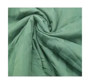 Resistente agli strizzacervelli 230-250Cm 100% poliestere all'ingrosso biancheria da letto in poliestere/tessuto a righe per cuscini