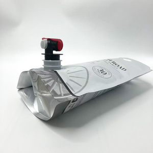 Bolsa de aluminio para envasado de alimentos de 1.5L-5L, duradera, con doble fondo y válvula Vitop para vino, vodka y whisky. - Product Image 4