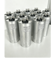 Condensateur de puissance cylindrique triphasé Liyang 690Vac 3*47uF 5% auto-réparant à faible perte à film métallique pour puissance réactive PFC industrielle