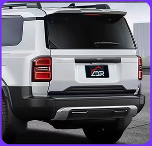 Bodykit Toyota per Prado 2024 LC250, da vecchio a nuovo, stile M, minigonne laterali, alettone posteriore, labbro anteriore cromato, ricambi auto, kit carrozzeria Plug and Play - Product Image 4