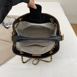 Ladies 'Thời Trang Retro Phong Cách Công Suất Lớn Da Lộn <span class=keywords><strong>Tote</strong></span> Túi Hai Dây Đeo Sang Trọng Châu Âu Thiết Kế Dây Kéo Đóng Cửa Polyester Lót - Product Image 6