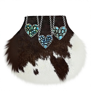 Collar de Corazón con Múltiples Piedras de Plata de Ley Hecho a Mano, Joyería Artesanal de Nizhoni, Regalo para Ella - Product Image 1