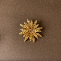 Baroque istana uniseks rubah kucing Enamel bros Pin wanita pria pakaian klasik mantel lencana korsase Pin