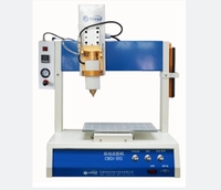 Machine de distribution automatique de colle thermofusible pour carte PCB de bureau Robots de distributeur de colle thermofusible à plate-forme unique