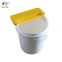 Factory Supply Imkerei Imkerei Tank Kunststoff Honig tank Uncapping Tray Frame Honey Cutting Capper Holder