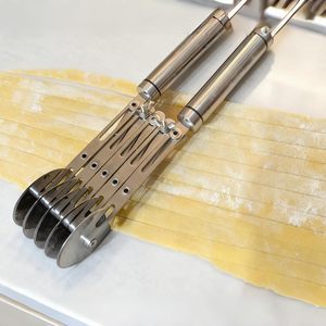 Cuchillo Cortador de Masa de Acero Inoxidable con Múltiples Ruedas al por Mayor de Fábrica, Cuchillo para Pizza, Cuchillo para Repostería Danesa, Cuchillo para Panqueques de Cocina - Product Image 4