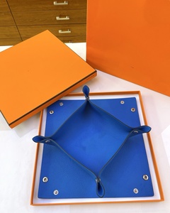 Hot Selling PU Leather <b>Foldable</b> Valet Tray Square Jewelry <b>Desk</b> Organizer Travel Storage Tray for Home Office - Product Image 2