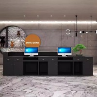 Bureau de réception moderne en acier inoxydable - Mobilier commercial durable et écologique pour salons de beauté, boutiques, hauteur réglable