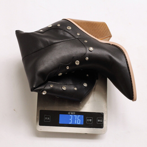 Bottes Western d'hiver pour femme, grande taille 48, hauteur genou, à talons compensés épais, bout pointu et clous métalliques - Product Image 6