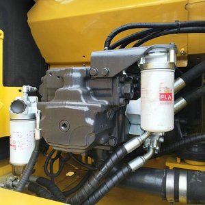 Excavadora Hidráulica Usada KOMATSU PC200, 91% Nueva, Proveedores de Excavadoras de 20 Toneladas en China, Excavadora de Orugas PC 200 de 20T/20 Toneladas - Product Image 6