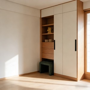 Armoire blanche moderne avec tiroirs et étagères ouvertes, banc d'entrée d'angle en bois massif laqué - Product Image 2