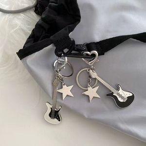 Y2k <span class=keywords><strong>guitare</strong></span> amour coeur étoile porte-clés pour hommes femmes doux Cool à la mode mode pendentif porte-clés Rock Punk Vintage accessoires <span class=keywords><strong>cadeau</strong></span> - Product Image 4