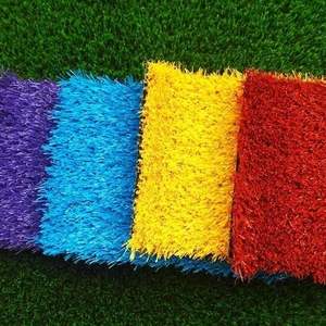 JS Rouge Rose Orange Noir Vert Gazon <span class=keywords><strong>Synthétique</strong></span> Violet Bleu Gris Gazon Artificiel Coloré pour Projet Extérieur Maternelle - Product Image 4