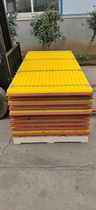Tấm lưới màn hình <span class=keywords><strong>Polyurethane</strong></span> tùy chỉnh và linh hoạt - Product Image 4