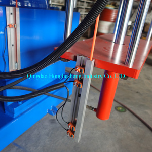 Doppelstation-Hydraulikmaschine zur Herstellung von Gummiplatten und Kondomen - Product Image 6